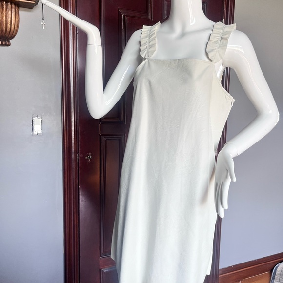 NWT Zara white leathery dress sz M - Picture 2 of 8